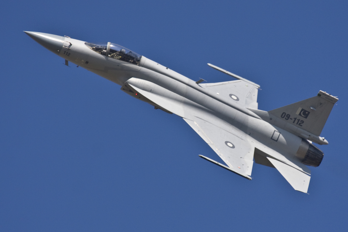 You are currently viewing Strengthening trade ties: Azerbaijan shows interest in buying Pak JF-17