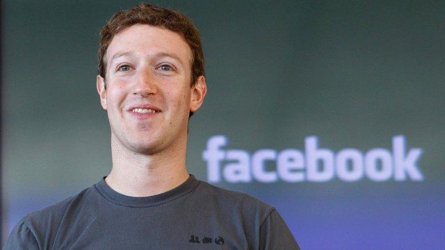 Read more about the article Zuckerberg urges free Internet in India amid row
