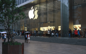 Read more about the article Apple expands in China with 5 more stores