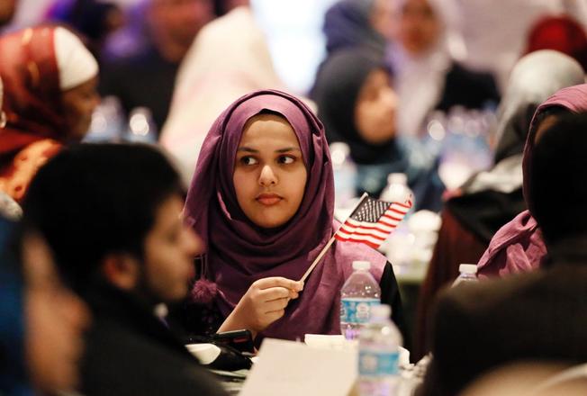 Read more about the article American Muslims overwhelmingly support Democrats in presidential race