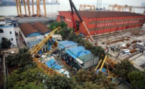 Read more about the article Crane collapse kills 20 in China, several injured