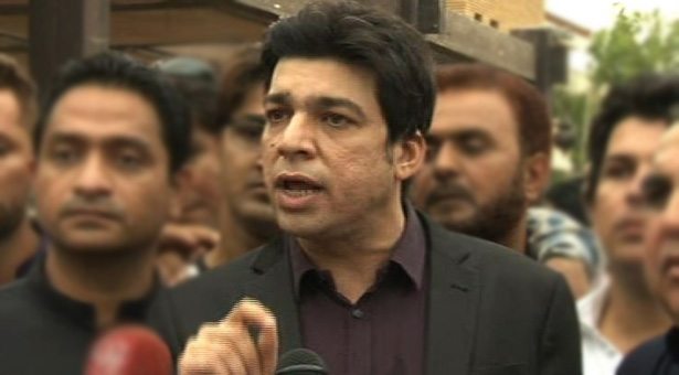 You are currently viewing PTI leader Faisal Vawda remains unhurt in firing incident