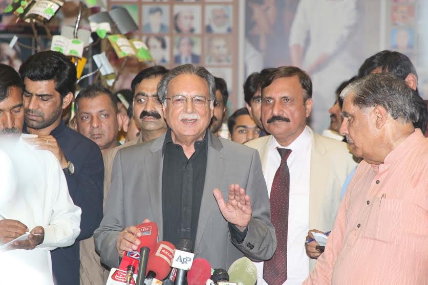 Read more about the article ‘Sharif family has no properties out of the country’: Pervaiz Rashid