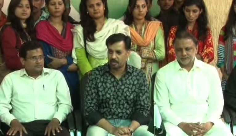 Read more about the article MQM’s senior leaders Mohammad Raza and Waheed-uz-Zaman join Kamal’s PSP