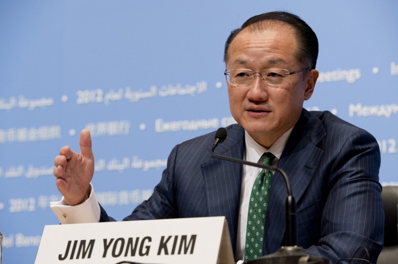 You are currently viewing World Bank chief Jim Yong Kim congratulates PM Imran Khan