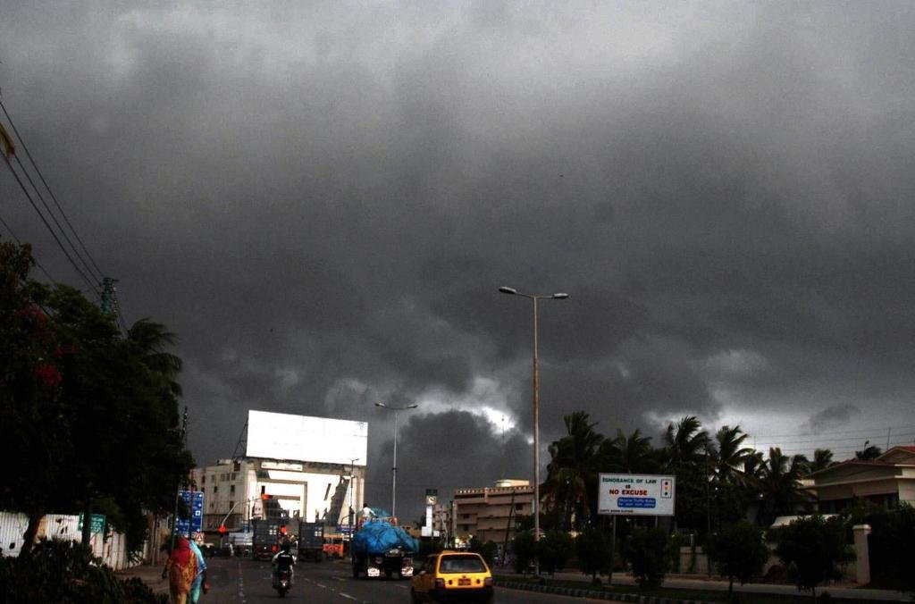 Read more about the article Weather becomes pleasant after first monsoon rain