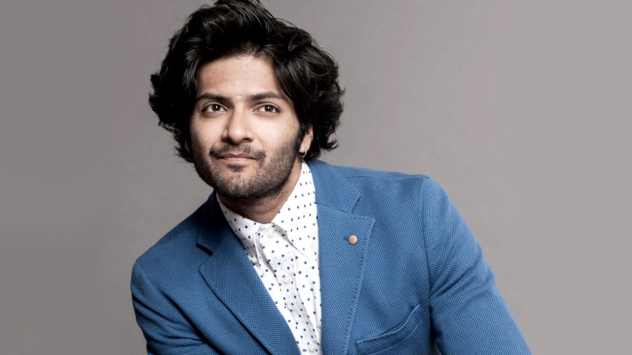 Ali_Fazal_Wallpaper