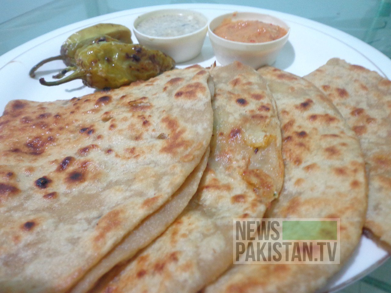 You are currently viewing AALOO KAY PARATHAY (RAMAZAN SPECIAL BY CUISINE EXPERT AMBER)