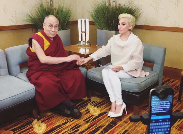 Read more about the article Following Gaga-Lama meeting China bans her repertoire terming her as a hostile foreign force!