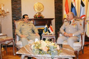 Read more about the article COAS, Egypt army chief discuss Pak-Egypt military relations