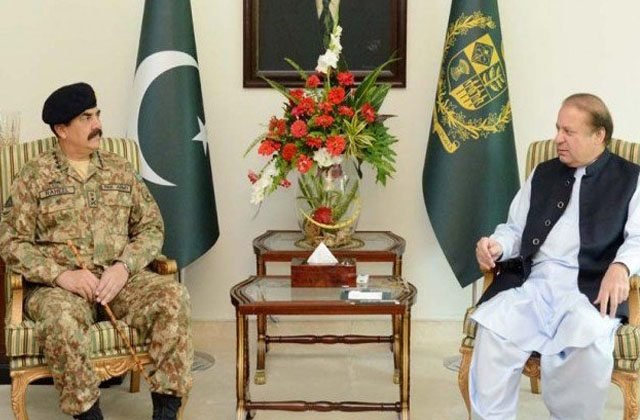 Read more about the article PM, COAS discuss Kashmir issue, Zarb-e-Azb in one-on-one meeting