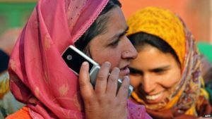 Read more about the article Mobile communication partially restored in Kashmir