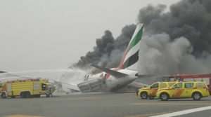 Read more about the article Emirates plane from Thiruvananthapuram crash-lands at Dubai airport