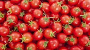 Read more about the article Imported Tomatoes, Onions in Karachi markets