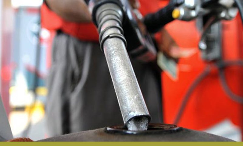 You are currently viewing Petrol prices likely to be decreased next month