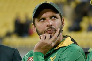 Read more about the article PCB warns Afridi for illegally changing PSL franchise