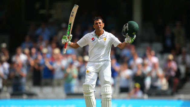 Read more about the article Babar out, Younis back as Pakistan bat in 2nd Test in Abu Dhabi