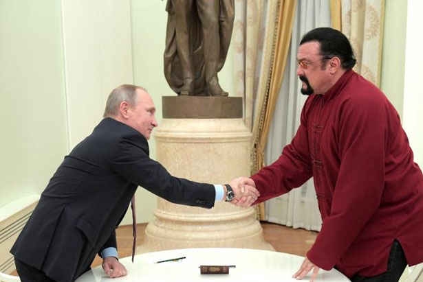 Read more about the article Hollywood actor Steven Seagal gets Russian citizenship