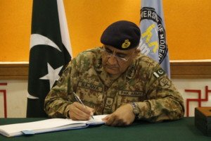 Read more about the article ‘Gen. Qamar Bajwa has zero presence on social media,’ says ISPR