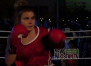 Read more about the article French Boxers Train Lyari Girls