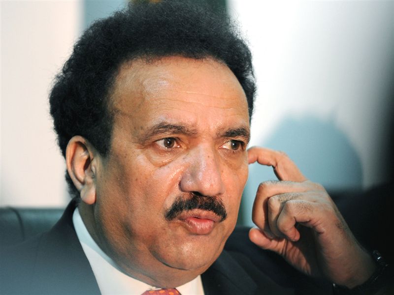Read more about the article PPP’s Rehman Malik summoned by Panama JIT in Hudaibiya Paper Mills case