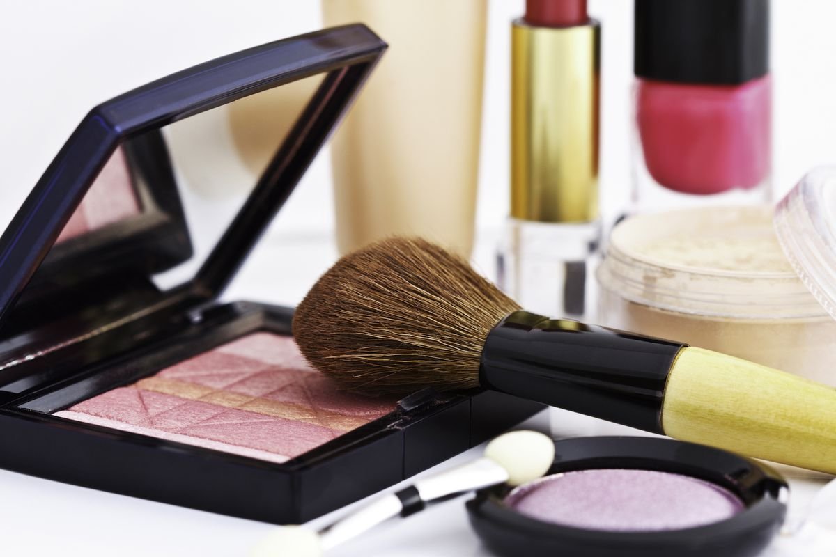 You are currently viewing Ladies take note: Here come the seven lethal cosmetic ingredients!