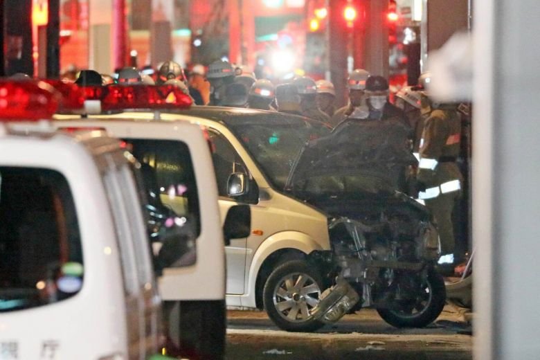 Read more about the article 9 hurt as car rams into famed Tokyo street on New Year’s Eve