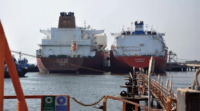 Read more about the article Two LNG vessels arrive at Port Qasim: Ali Haider Zaidi