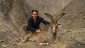 Read more about the article American hunts highest-rated Astore Markhor