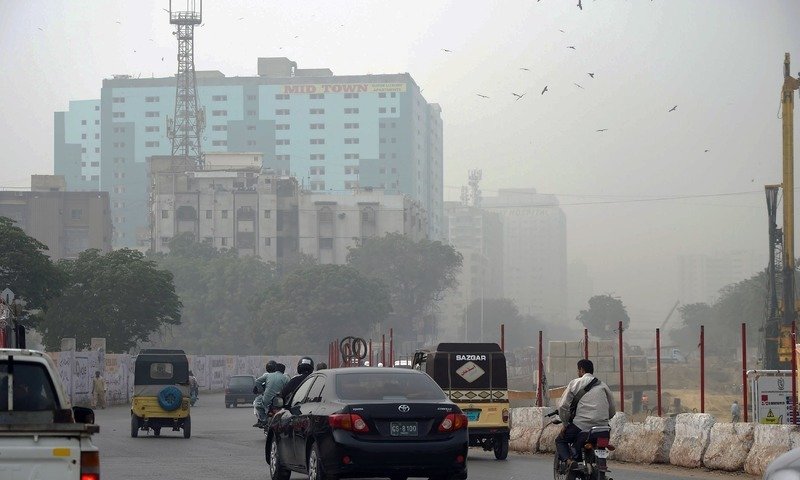 You are currently viewing Fresh spell of cold hits Karachi