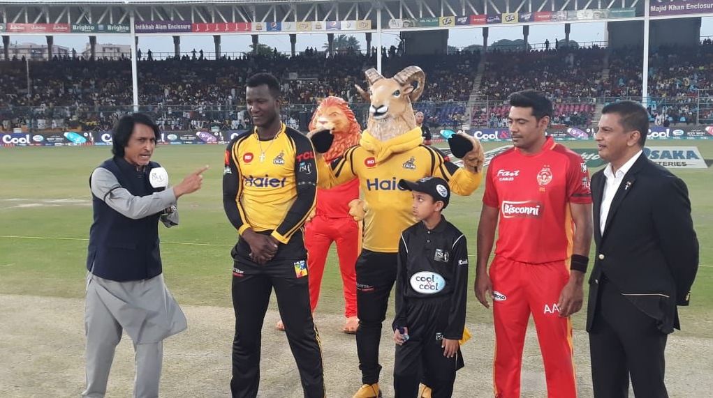 Read more about the article PSL: Islamabad wins toss, puts Peshawar to bat first
