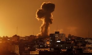 Read more about the article Israeli warplanes strike Gaza, claiming in response to rocket attack