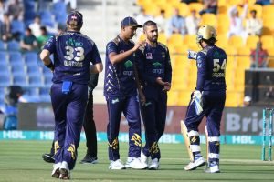 Read more about the article Quetta Gladiators thrash Peshawar Zalmi by 8 wickets