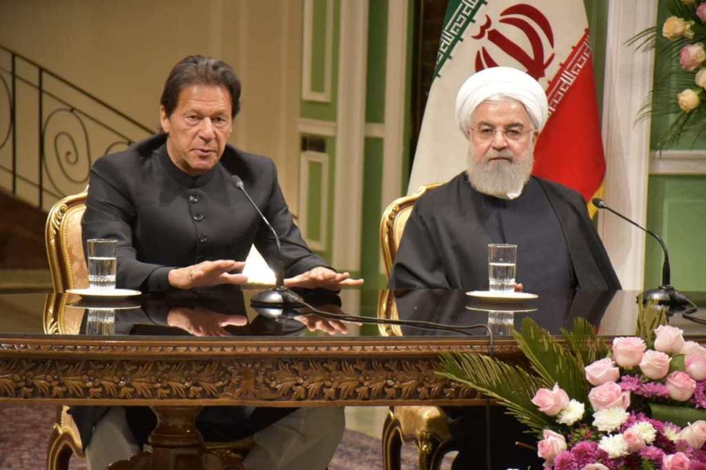 Read more about the article Peace in Afghanistan in interest of Pakistan, Iran: PM Imran Khan