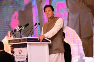 Read more about the article PM Imran says country to come out of challenges after two months