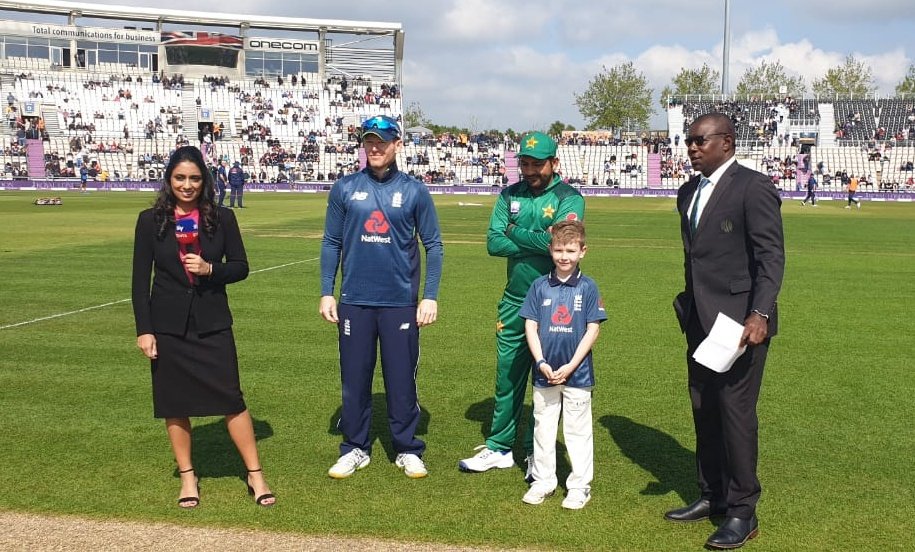 Read more about the article Pak vs. England: Green shirts win toss, choose to field in 2nd ODI