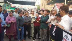 Read more about the article Media Workers protest against attack on KPC President