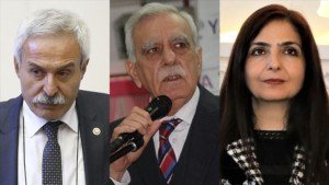 Read more about the article Turkey suspends three mayors for supporting terrorism!