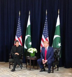 Read more about the article I am always ready to mediate on Kashmir issue: Trump to PM Imran