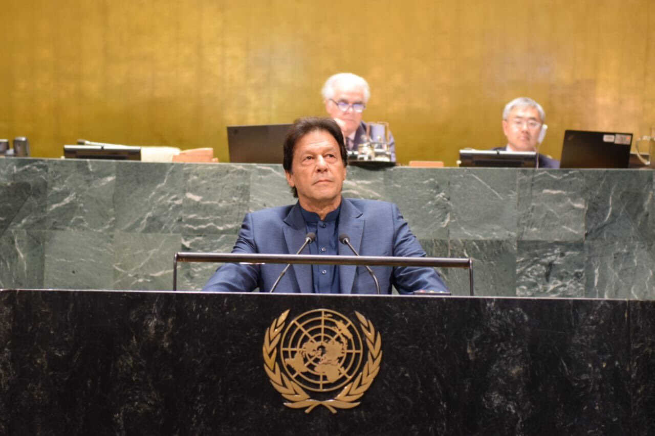 Read more about the article Certain western leaders have equated terrorism with Islam: PM Imran at UNGA