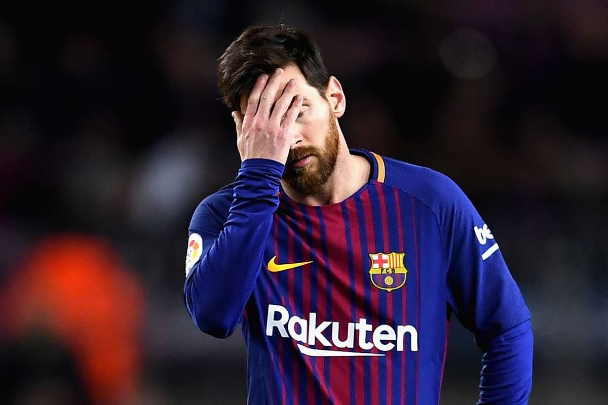 You are currently viewing Football: Messi trains for first time since blocked attempt to leave Barca