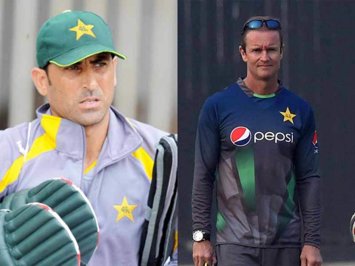 Read more about the article Basit comes down hard on Grant Flower for ‘knife to throat’ charge against Younis Khan