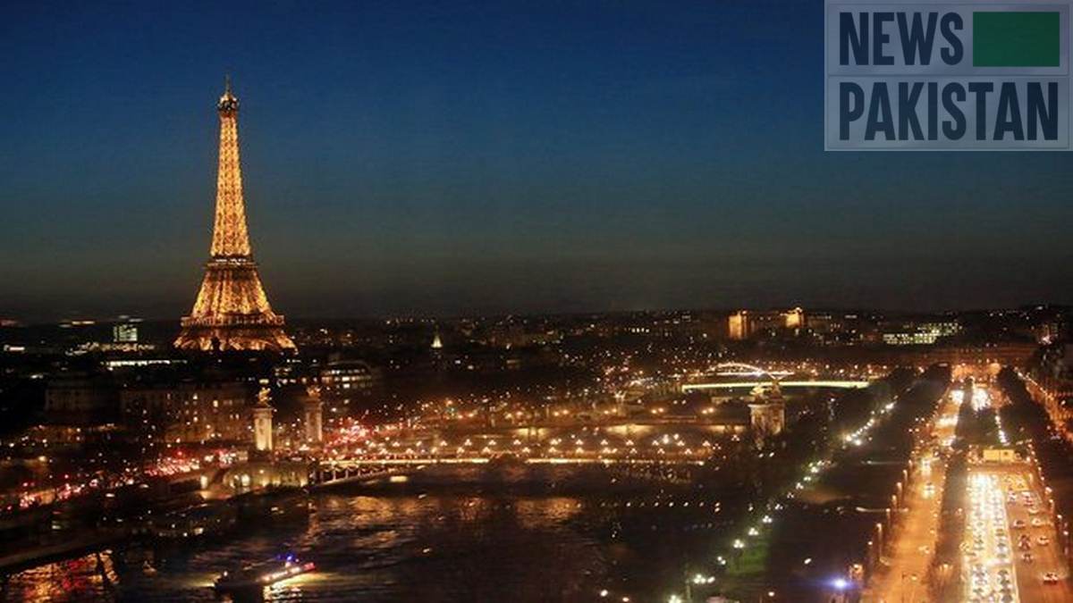 Read more about the article Robbers steal jewels worth 100,000 euros from top Paris hotel