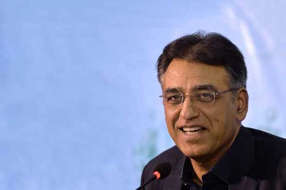 Read more about the article Asad Umar urges early completion of water supply project for twin cities