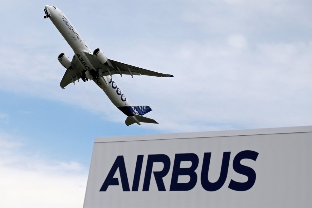 Read more about the article Airbus flies into red in third quarter