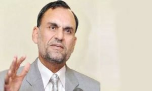 Read more about the article Use of EVM: Azam Swati accuses ECP of taking bribes