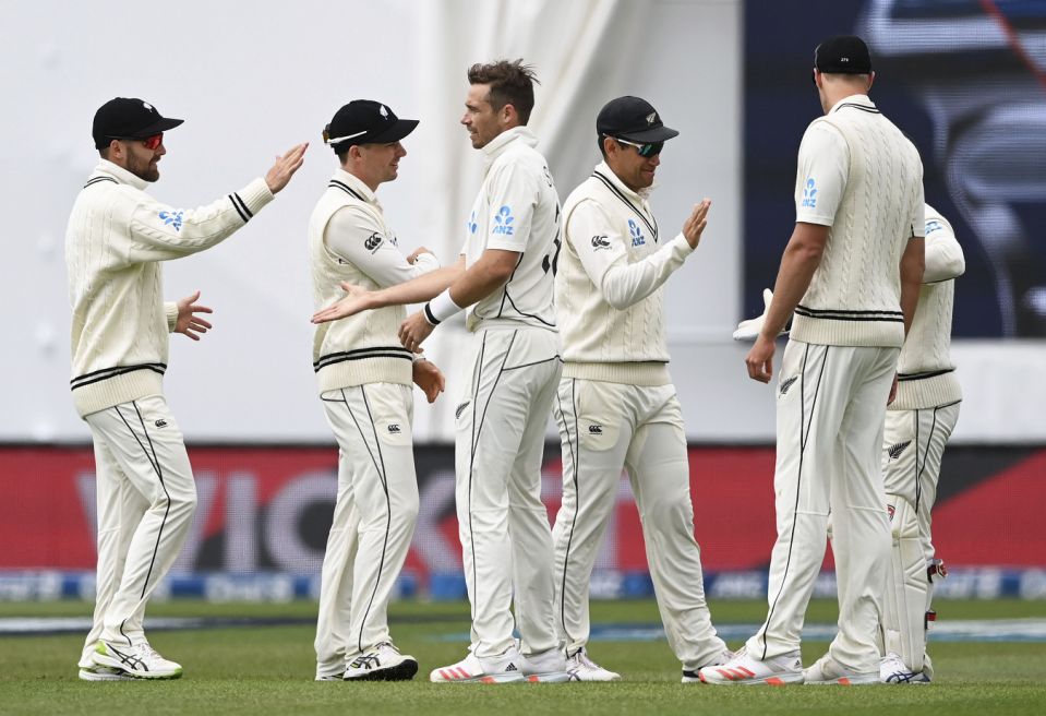 You are currently viewing New Zealand sweep West Indies to top Test cricket rankings