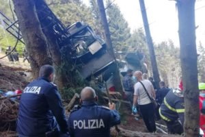 Read more about the article Italian cable car crash claims 14 lives