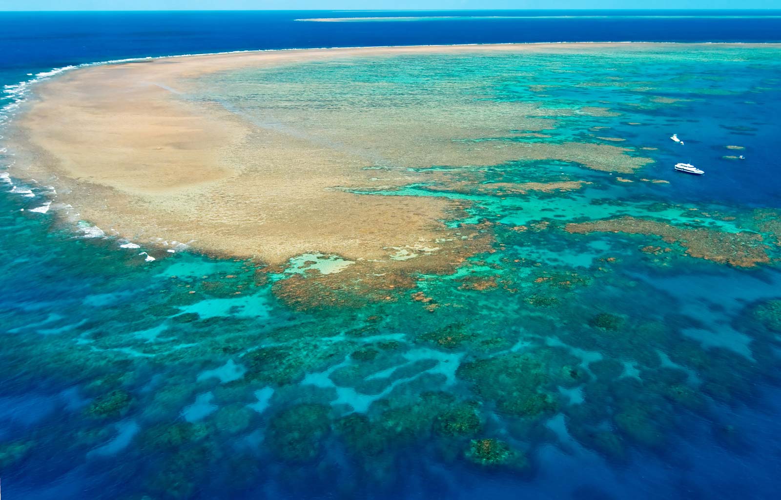 You are currently viewing Great Barrier Reef: Australia invests $2.9b