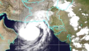 Read more about the article Tropical cyclone Shaheen enters the Omani Coast claiming several lives